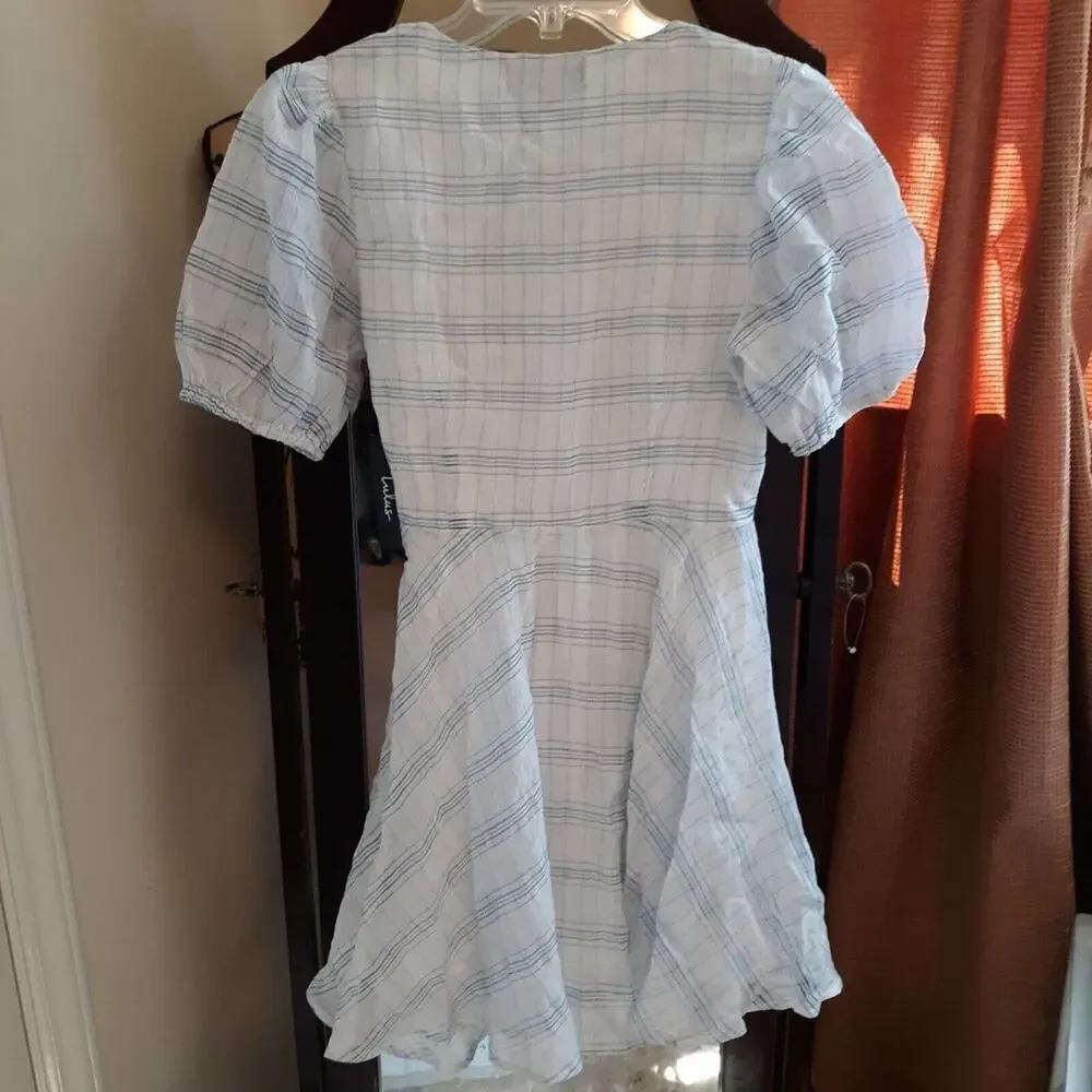 Lulus NWT Womens White Blue Plaid Faux Wrap Fit and Flare Mini Dress Siz… - Picture 2 of 10
